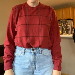 Red dockers sweater